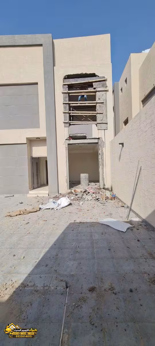 صورة من المعرض